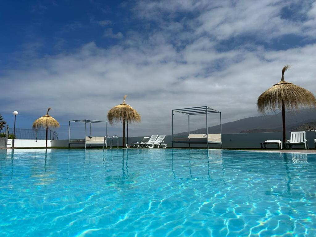 אדחה Island Village Ocean View מראה חיצוני תמונה