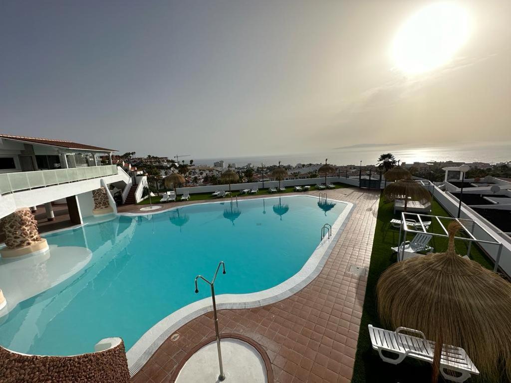אדחה Island Village Ocean View מראה חיצוני תמונה